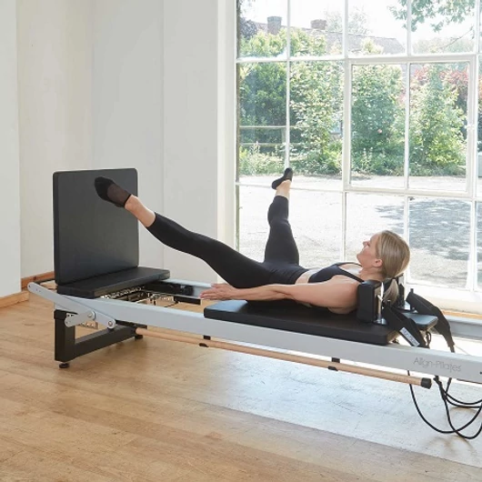 Ugrótábla M2 Pilates Reformer géphez
